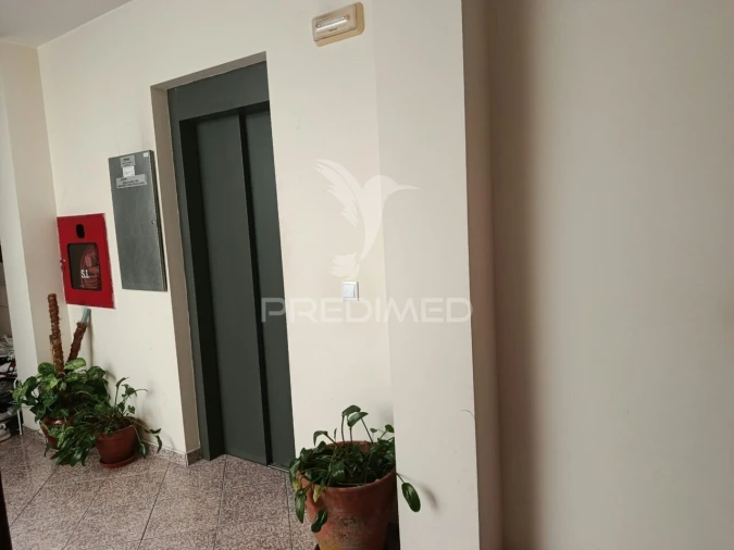 Apartamento T2 para Venda em Meixomil Foto 11