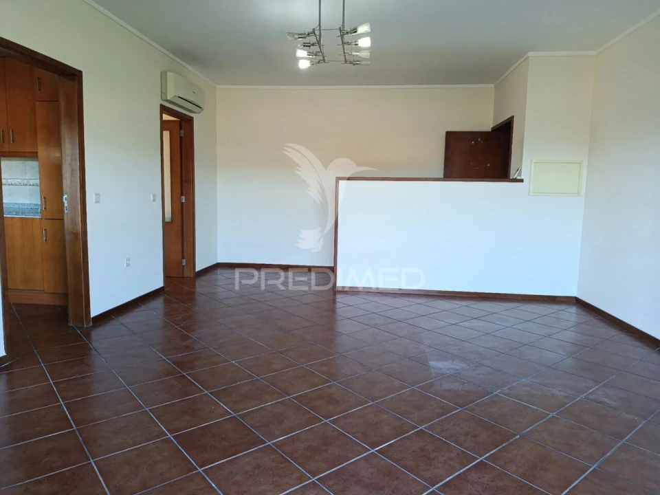Apartamento T2 para Venda em Meixomil Foto 3