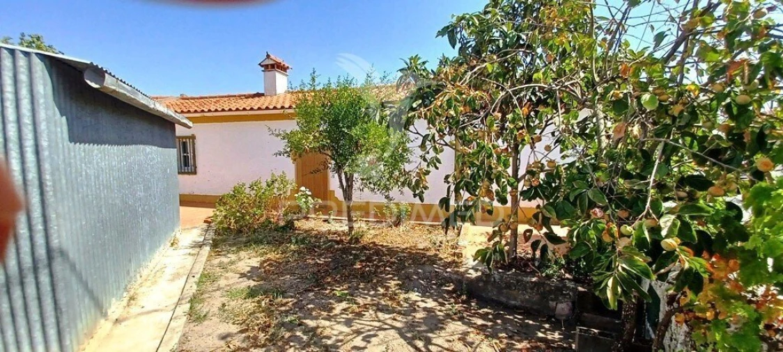 Moradia T1 para Venda em Urra Foto 7