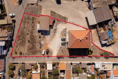 Moradia T4 para Venda em Lagos (São Sebastião e Santa Maria)
