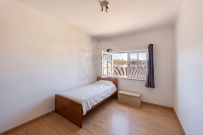 Moradia T4 para Venda em Lagos (São Sebastião e Santa Maria)