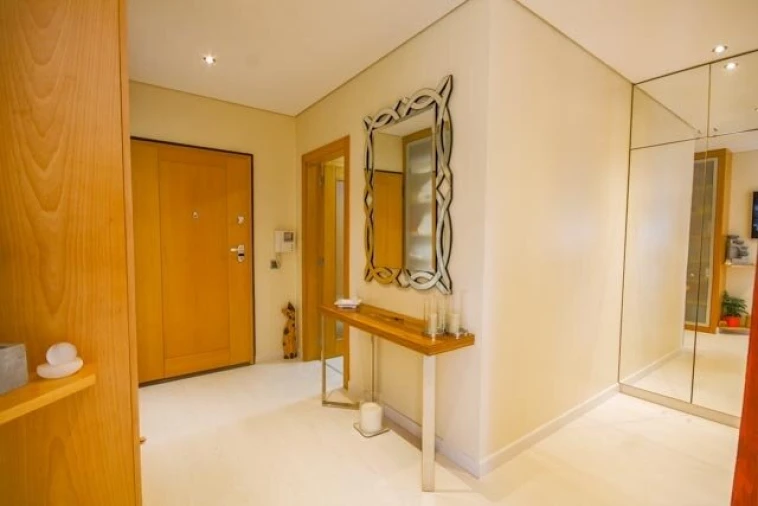Apartamento T2 para Venda em Quarteira Foto 6