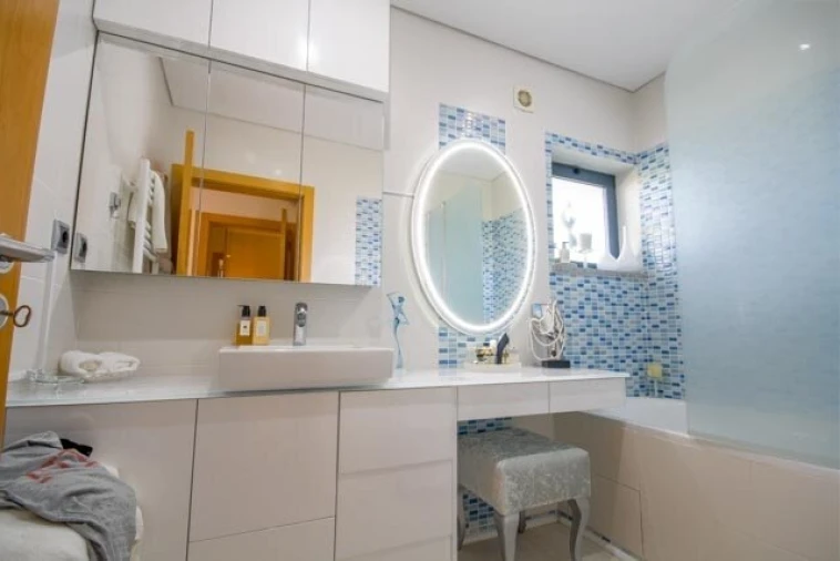 Apartamento T2 para Venda em Quarteira Foto 8