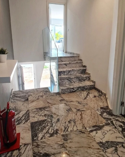 Moradia T4 para Venda em Almancil