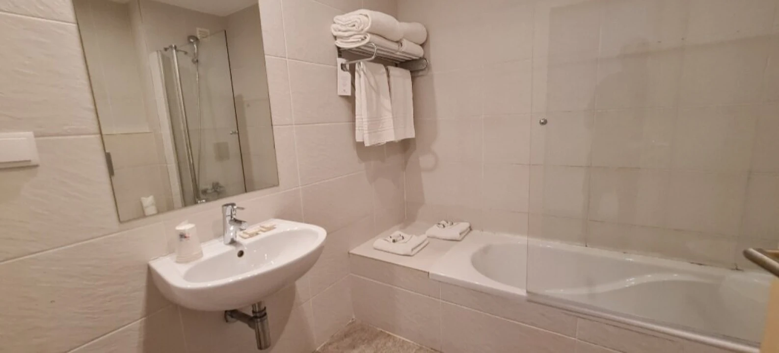 Apartamento T3 para Venda em Mexilhoeira Grande Foto 14