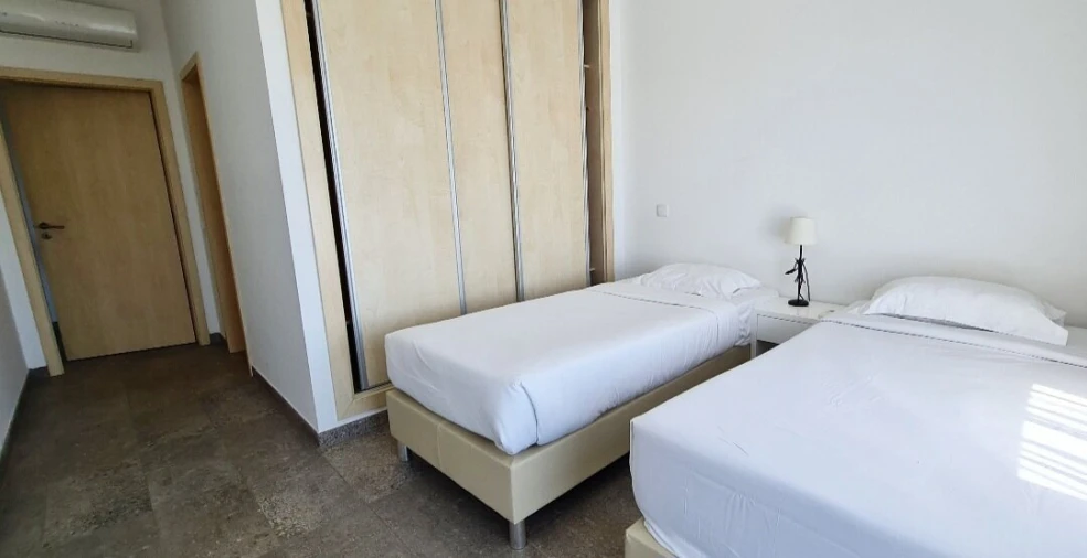 Apartamento T3 para Venda em Mexilhoeira Grande Foto 10