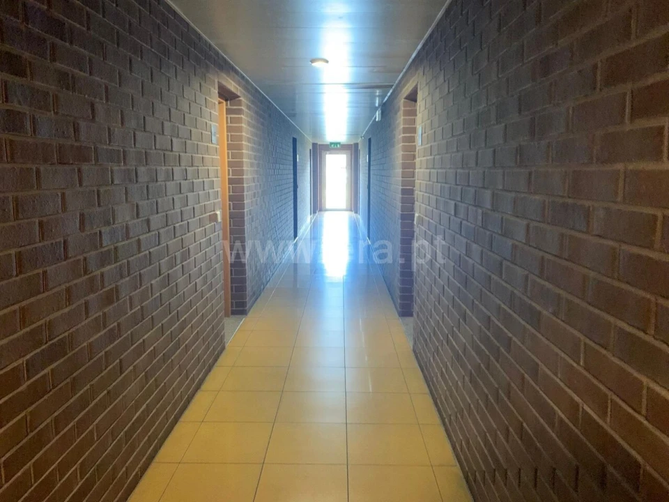 Apartamento T0 para Venda em Covilhã e Canhoso Foto 7