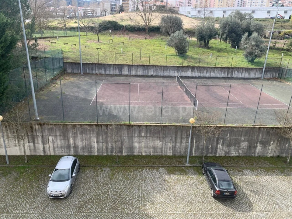 Apartamento T0 para Venda em Covilhã e Canhoso Foto 13