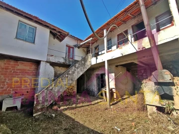 Moradia T2 para Venda em Pombeiro da Beira