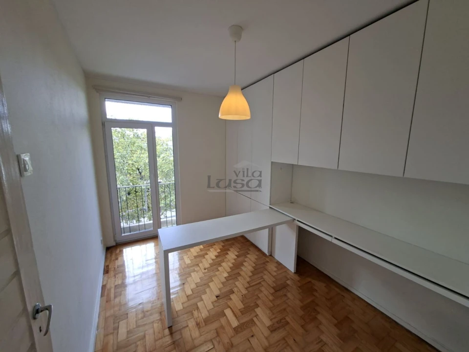 Apartamento T4 para Arrendamento em Mafamude e Vilar do Paraíso Foto 21