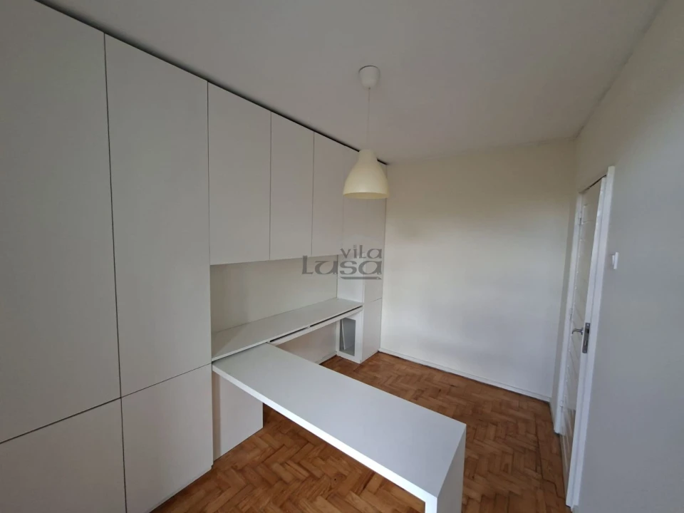 Apartamento T4 para Arrendamento em Mafamude e Vilar do Paraíso Foto 22