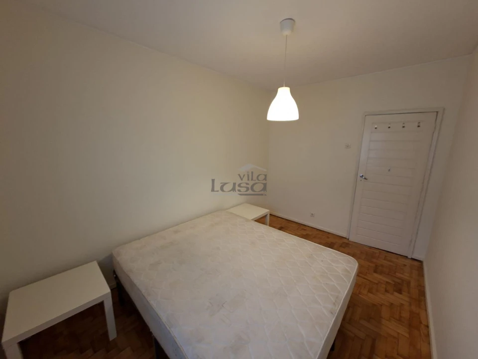Apartamento T4 para Arrendamento em Mafamude e Vilar do Paraíso Foto 24