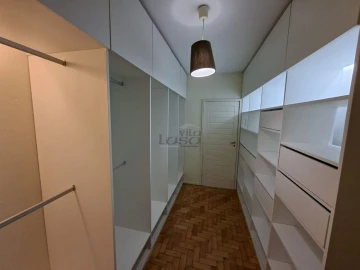 Apartamento T4 para Arrendamento em Mafamude e Vilar do Paraíso