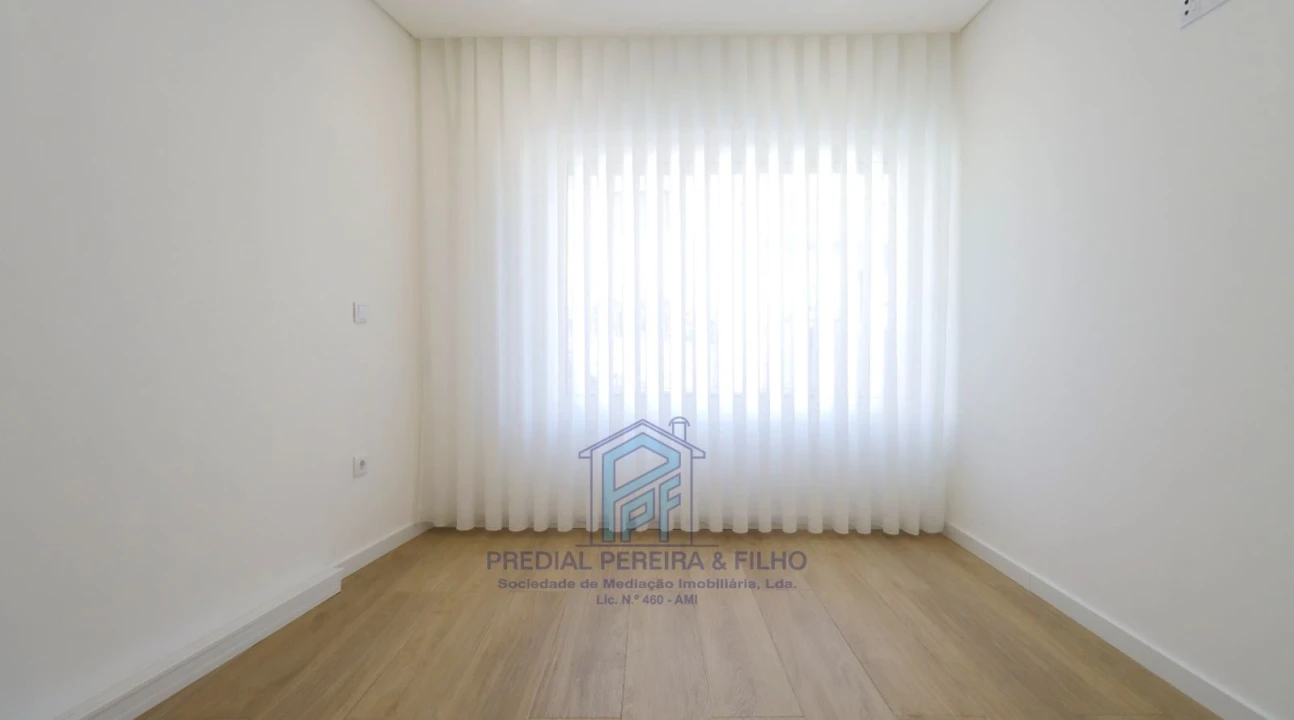 Apartamento T3 para Venda em Baguim do Monte (Rio Tinto) Foto 23