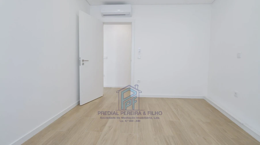 Apartamento T3 para Venda em Baguim do Monte (Rio Tinto) Foto 24