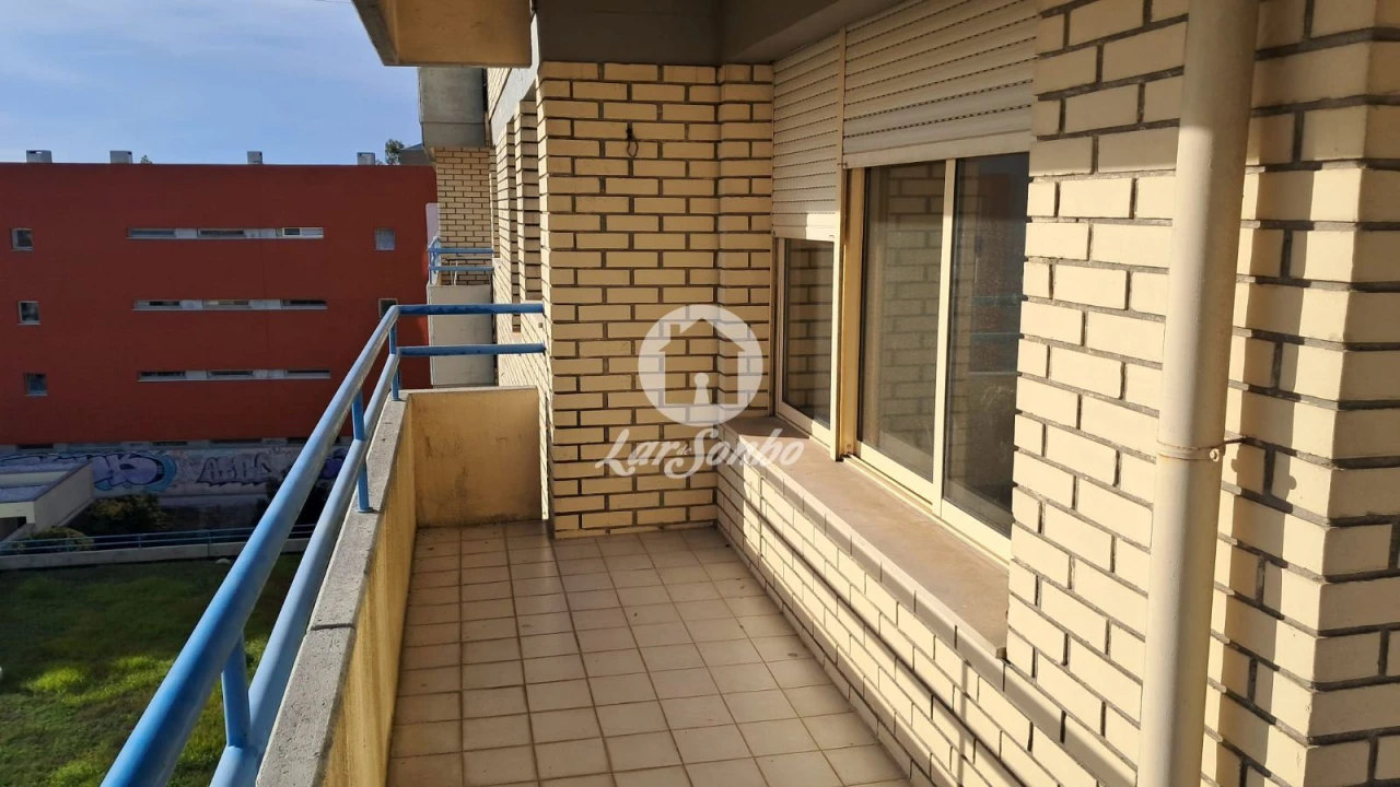 Apartamento T1 para Arrendamento em São Mamede de Infesta e Senhora da Hora Foto 1