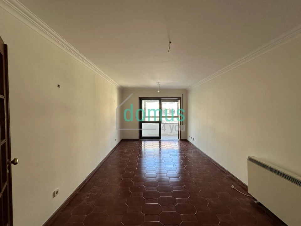 Apartamento T3 para Arrendamento em Matosinhos e Leça da Palmeira Foto 2