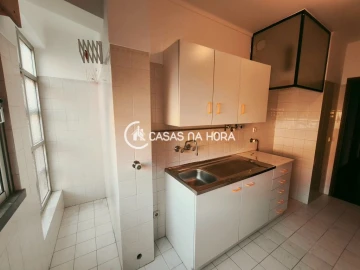 Apartamento T3 para Arrendamento em Oeiras e São Julião da Barra, Paço de Arcos e Caxias