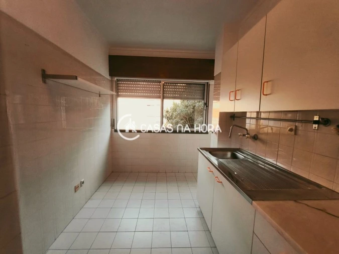 Apartamento T3 para Arrendamento em Oeiras e São Julião da Barra, Paço de Arcos e Caxias Foto 8