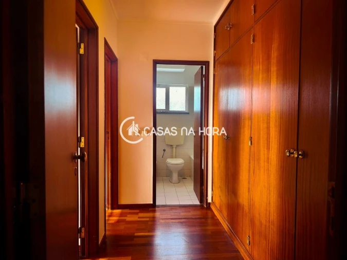 Apartamento T3 para Arrendamento em Oeiras e São Julião da Barra, Paço de Arcos e Caxias Foto 17