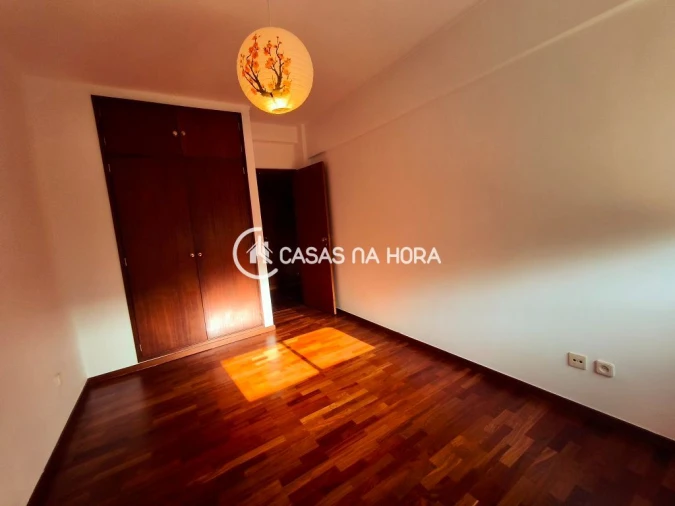 Apartamento T3 para Arrendamento em Oeiras e São Julião da Barra, Paço de Arcos e Caxias Foto 25