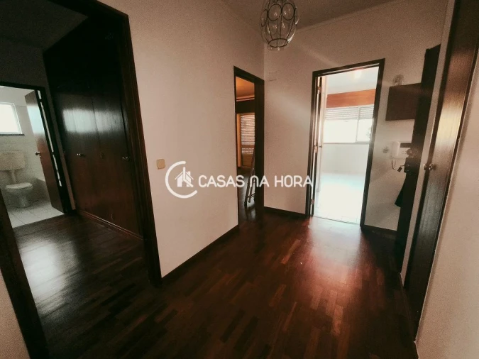 Apartamento T3 para Arrendamento em Oeiras e São Julião da Barra, Paço de Arcos e Caxias Foto 28