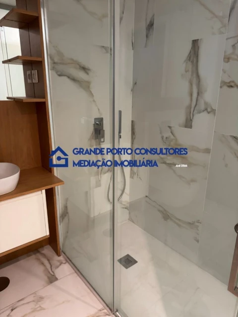 Apartamento T2 para Arrendamento em Campanhã