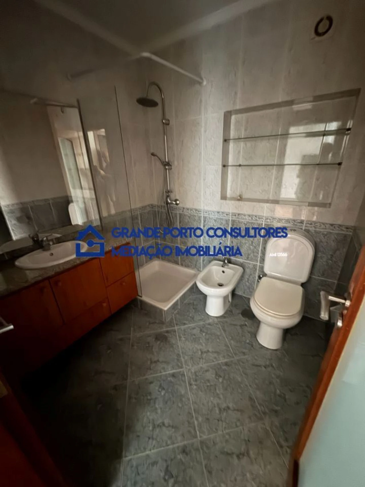 Apartamento T3 para Arrendamento em Aldoar, Foz do Douro e Nevogilde Foto 9