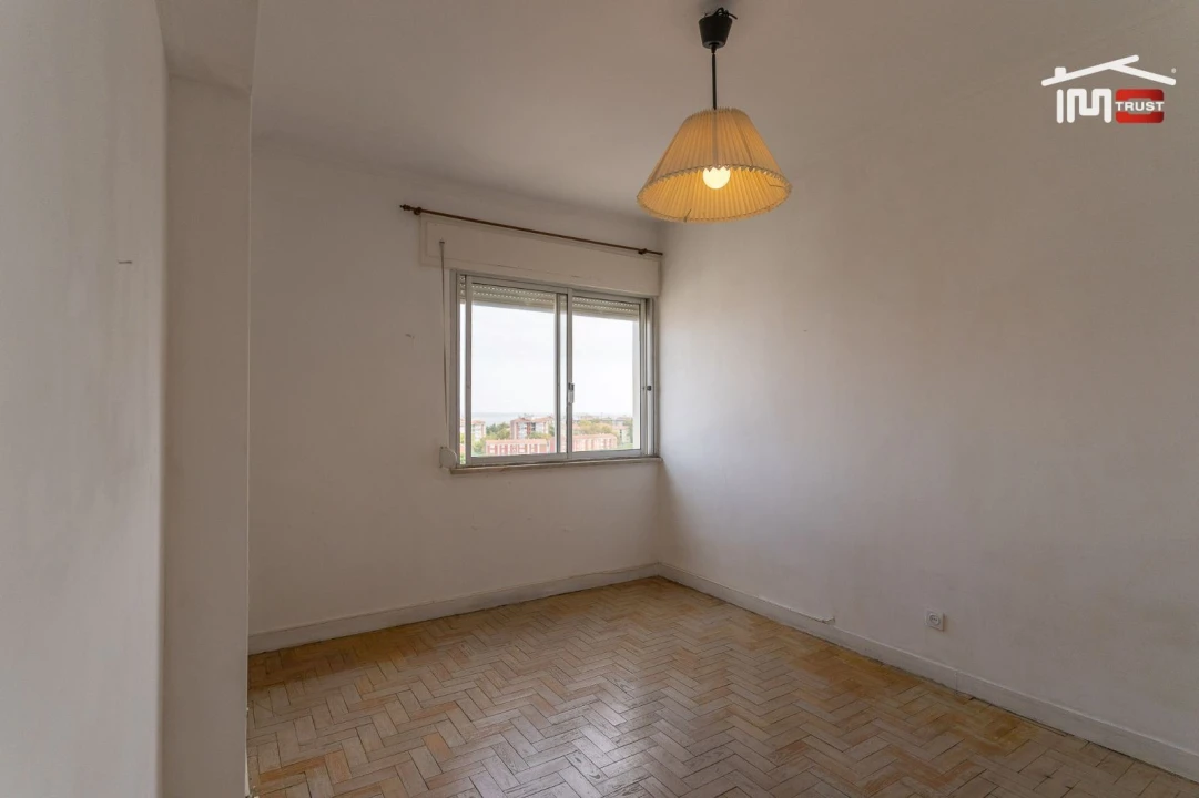 Apartamento T4 para Venda em Olivais Foto 13