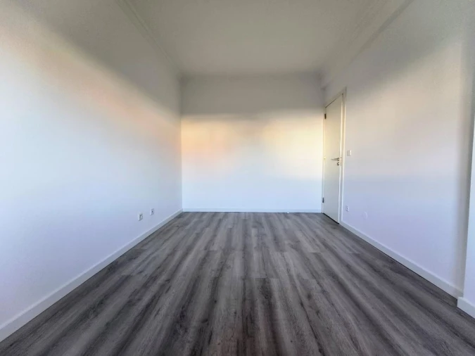 Apartamento T3 para Venda em Quinta do Conde Foto 19