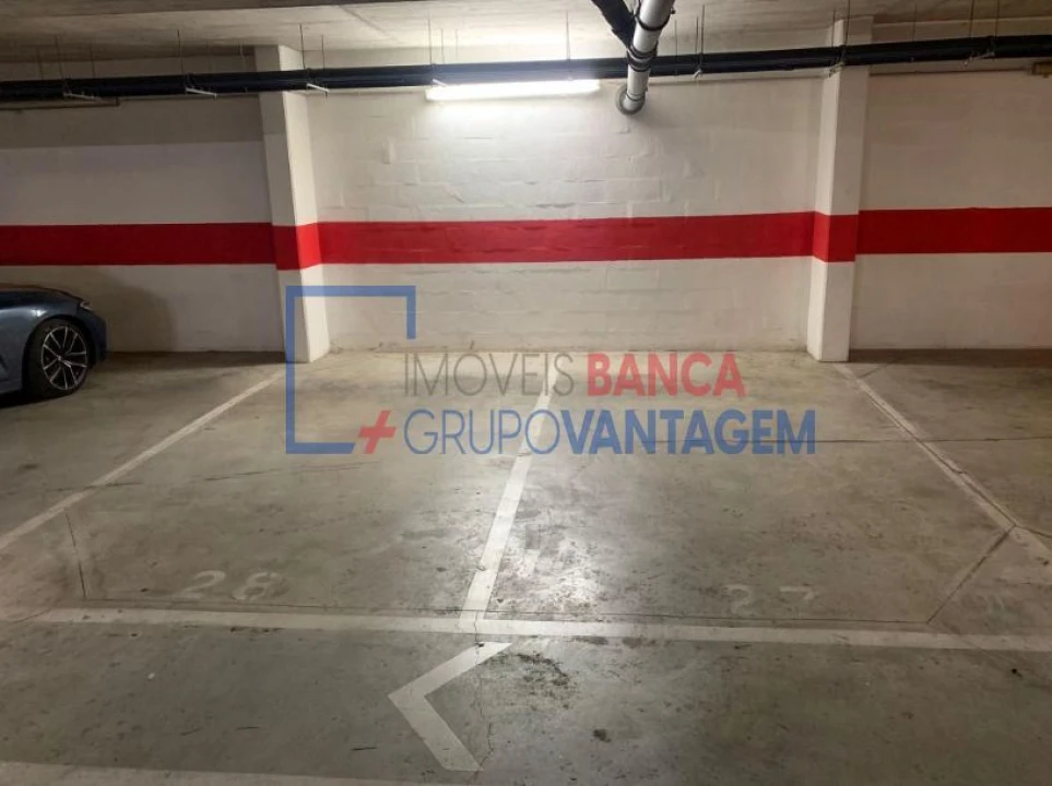Apartamento T2 para Venda em Quarteira Foto 12