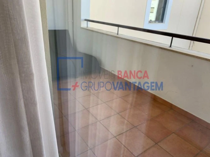 Apartamento T2 para Venda em Quarteira Foto 11