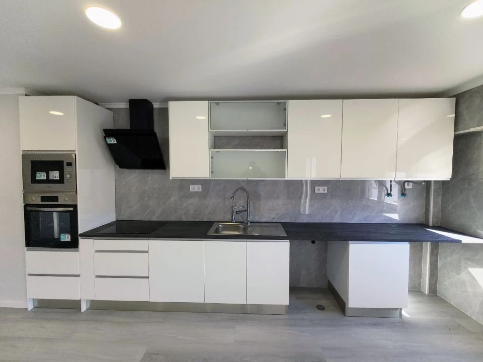 Apartamento T4 para Venda em Amora Foto 7