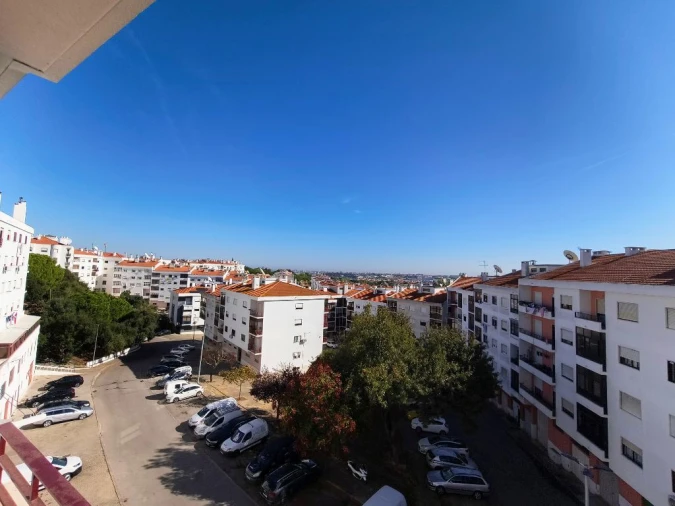 Apartamento T4 para Venda em Amora Foto 9