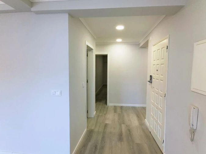 Apartamento T4 para Venda em Amora Foto 10