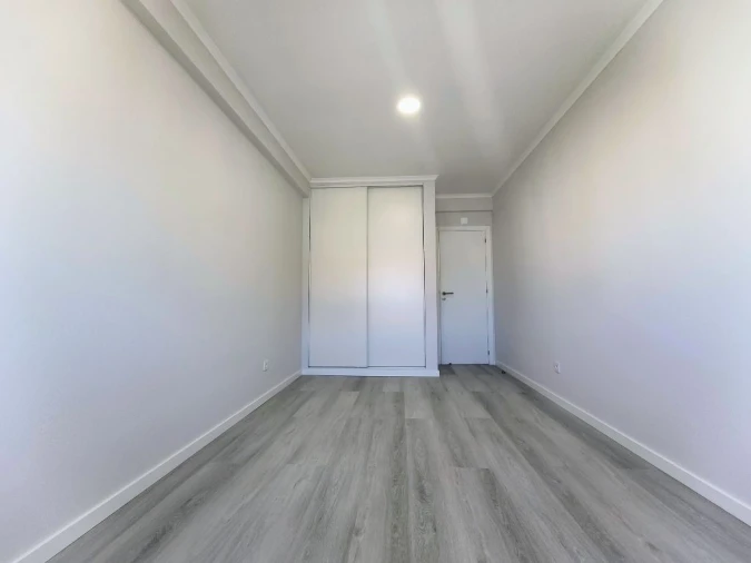 Apartamento T4 para Venda em Amora Foto 16