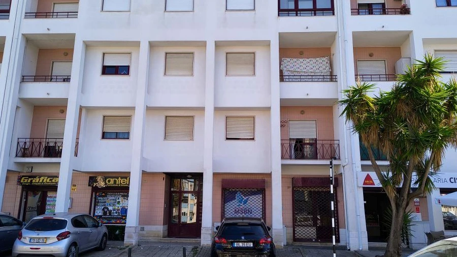 Apartamento T4 para Venda em Amora