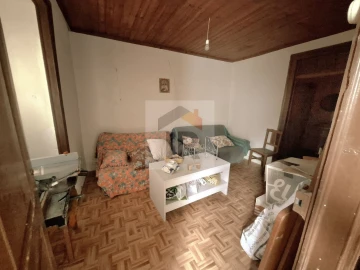 Quinta T1 para Venda em Nossa Senhora do Pópulo, Coto e São Gregório