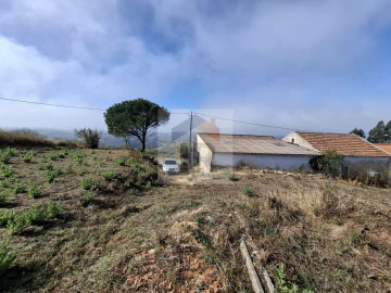 Quinta T1 para Venda em Nossa Senhora do Pópulo, Coto e São Gregório