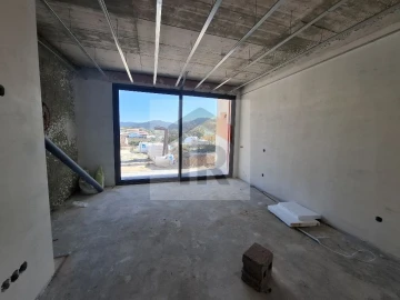 Moradia T4 para Venda em Salir de Matos