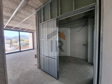 Moradia T4 para Venda em Salir de Matos
