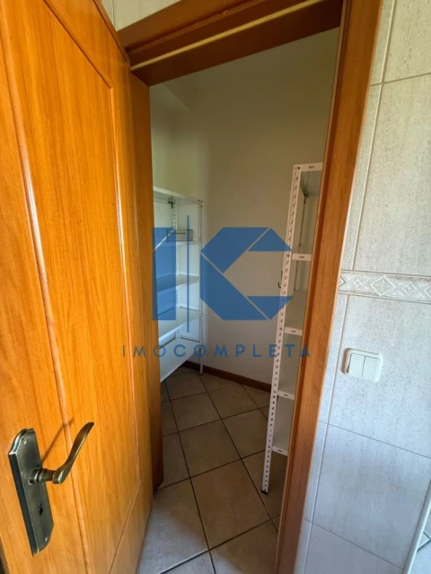 Apartamento T2 para Venda em Recardães e Espinhel
