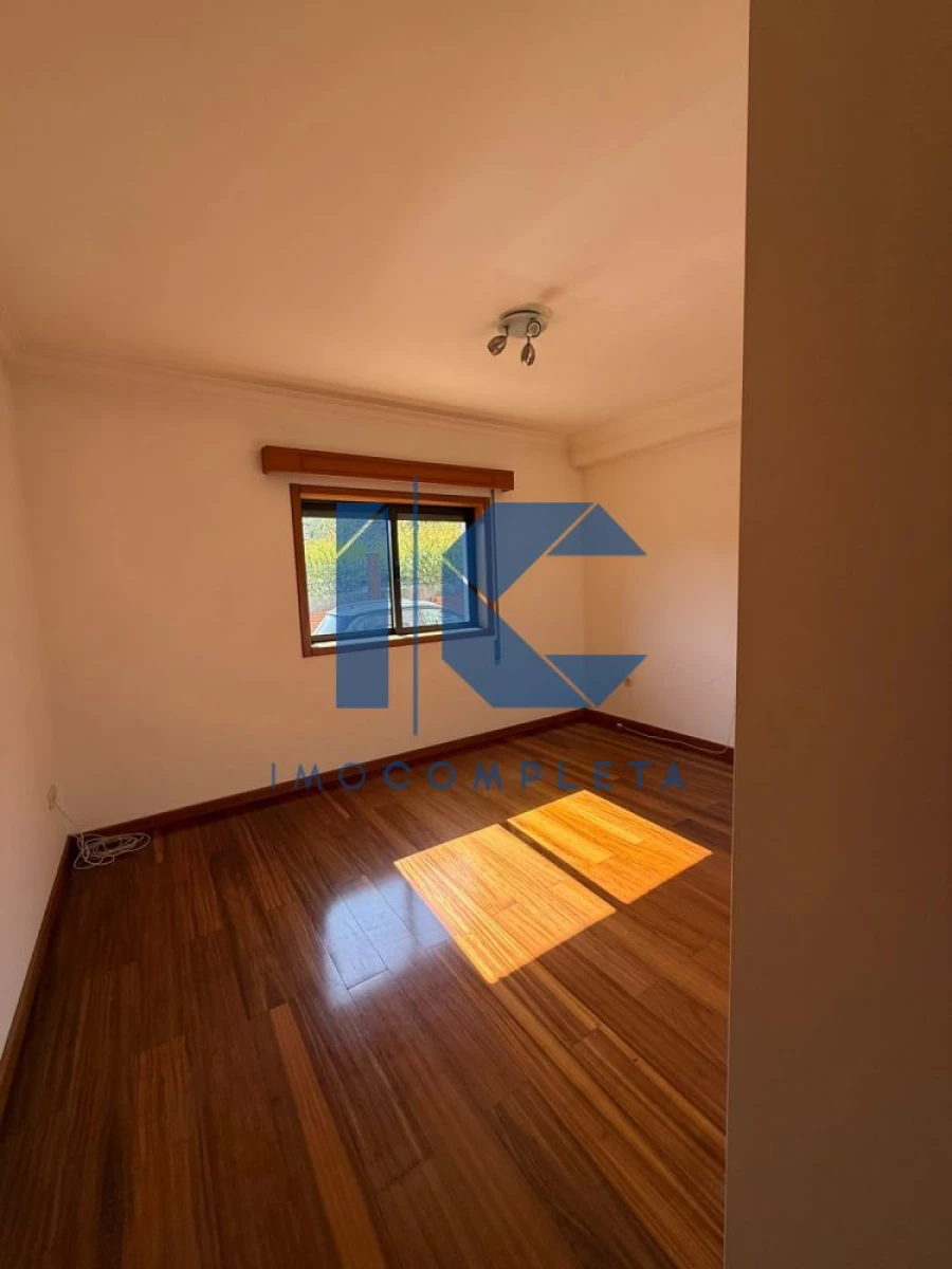 Apartamento T2 para Venda em Recardães e Espinhel Foto 5