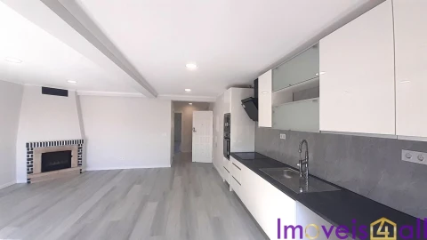Apartamento T4 para Venda em Amora