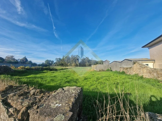 Terreno para Venda em Santa Marinha e São Pedro da Afurada Foto 4