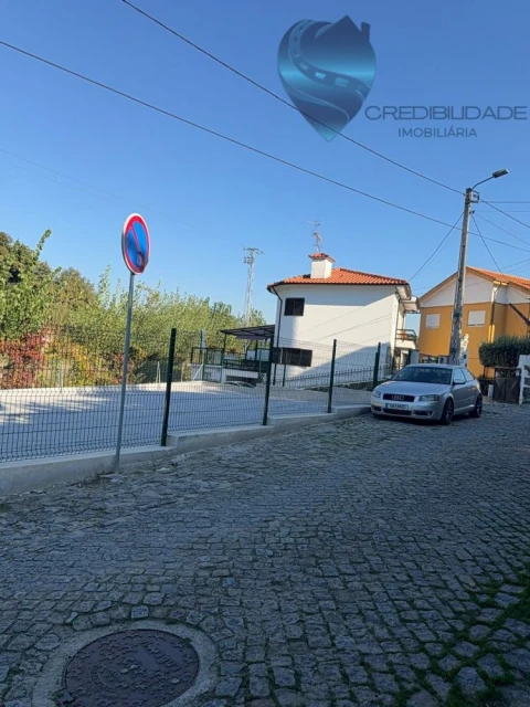 Loja para Arrendamento em Sande Vila Nova e Sande São Clemente
