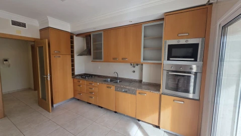 Apartamento T2 para Venda em Ferreira do Zezere