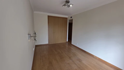 Apartamento T2 para Venda em Ferreira do Zezere