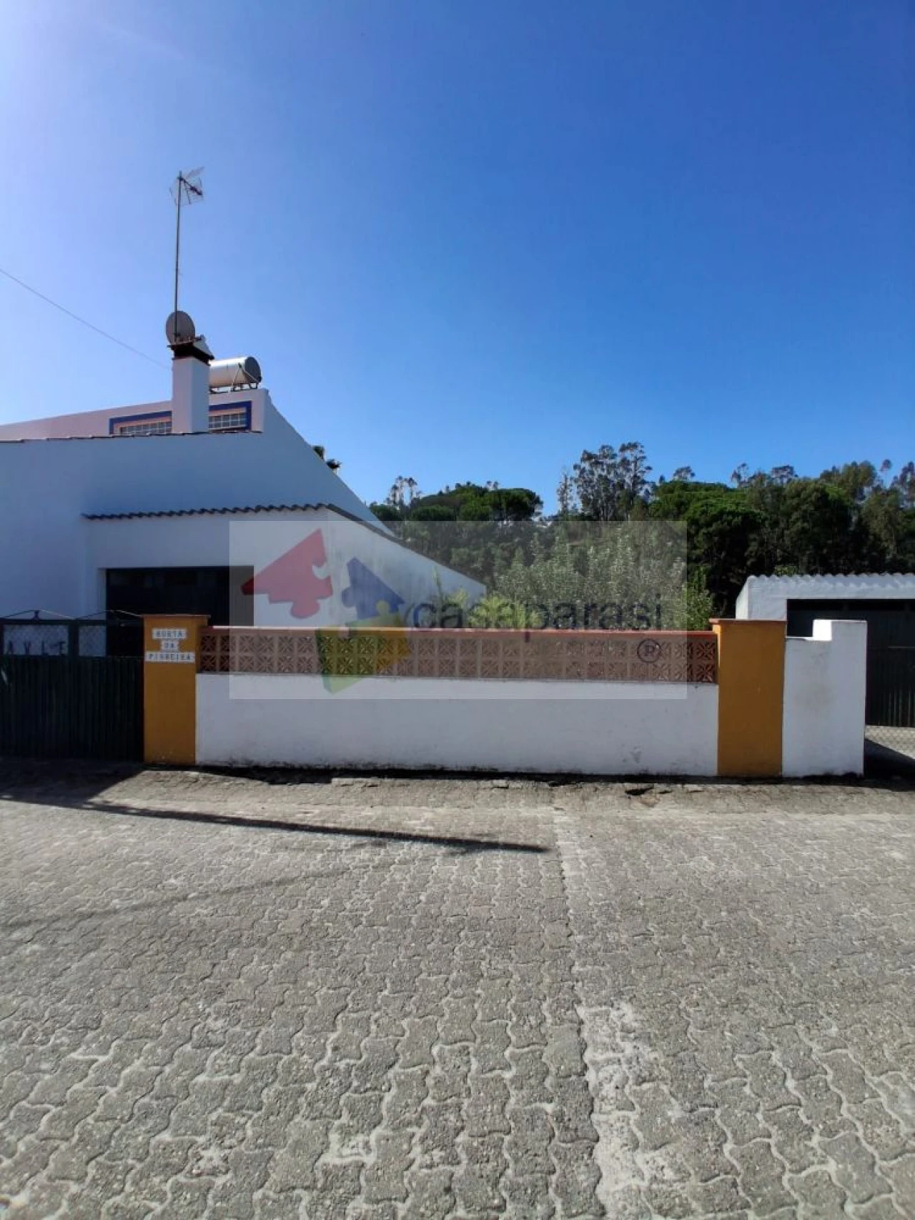 Terreno para Venda em Longomel Foto 2