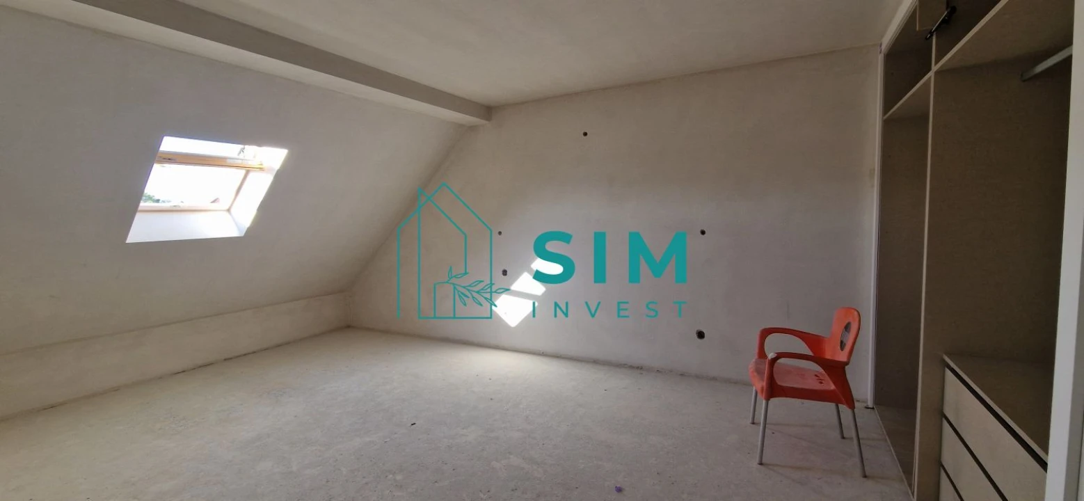 Apartamento T3 para Venda em Corroios Foto 24